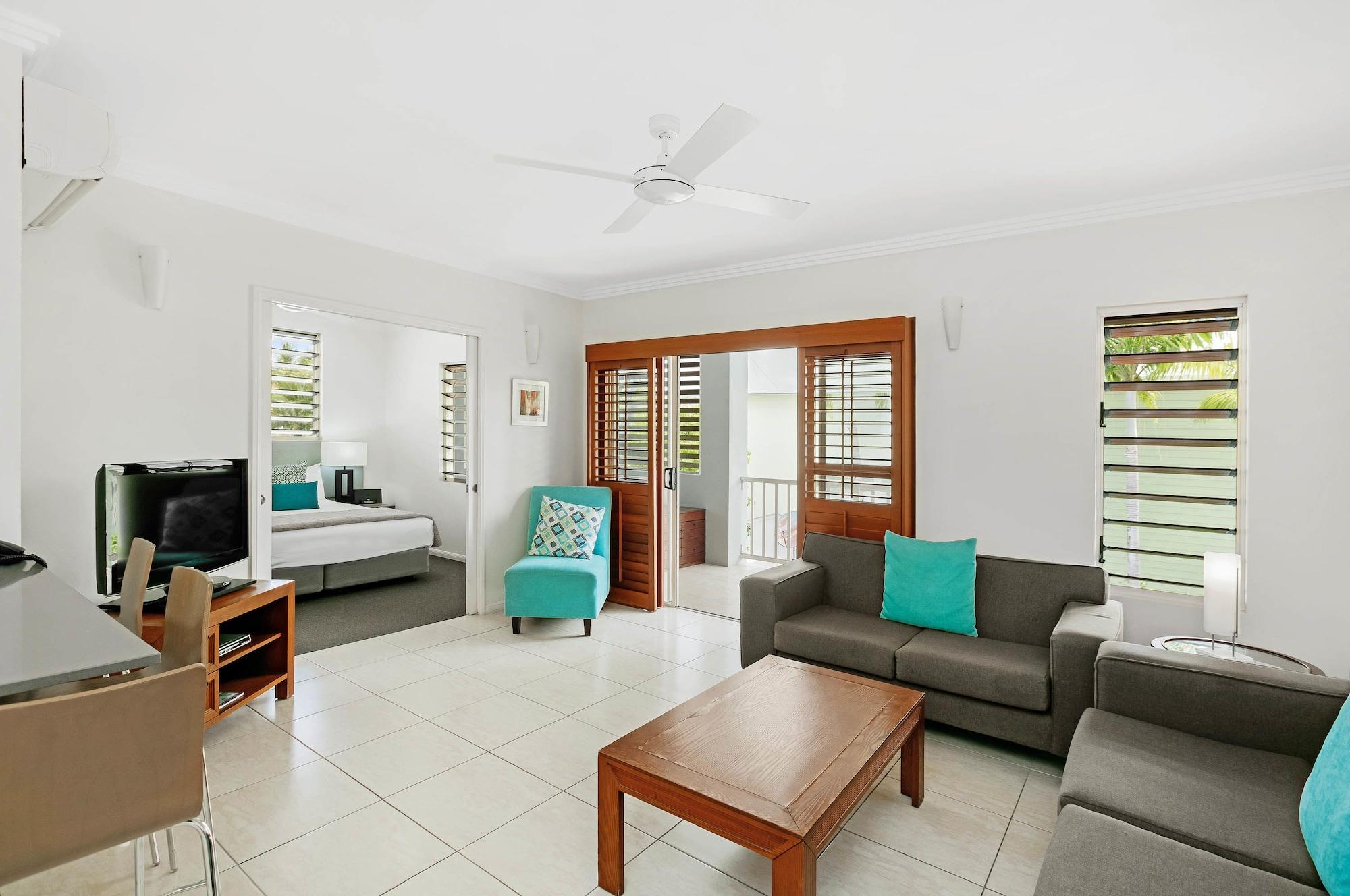 Aparthotel Mantra Aqueous On Port Port Douglas Exterior foto