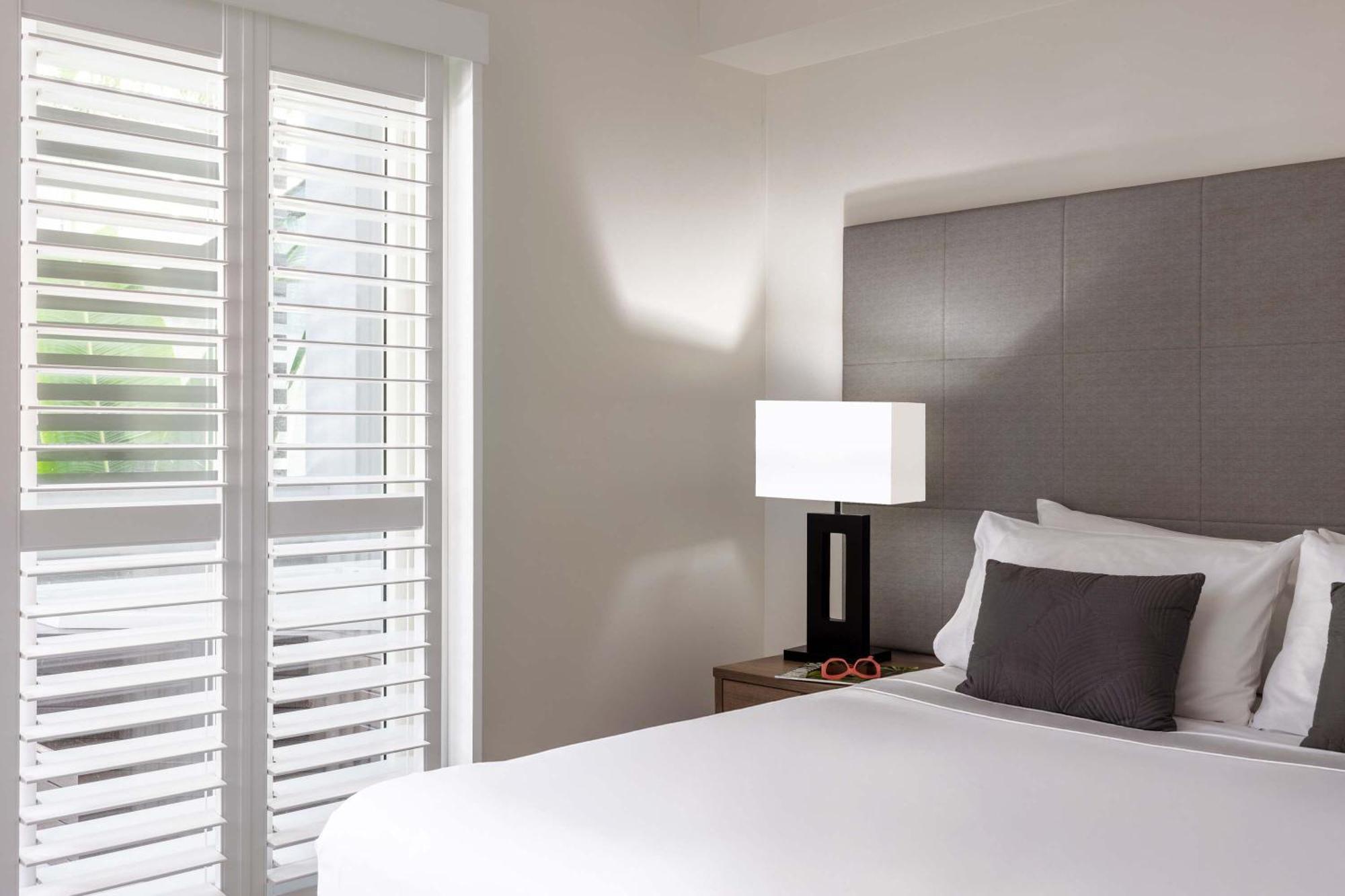 Aparthotel Mantra Aqueous On Port Port Douglas Exterior foto