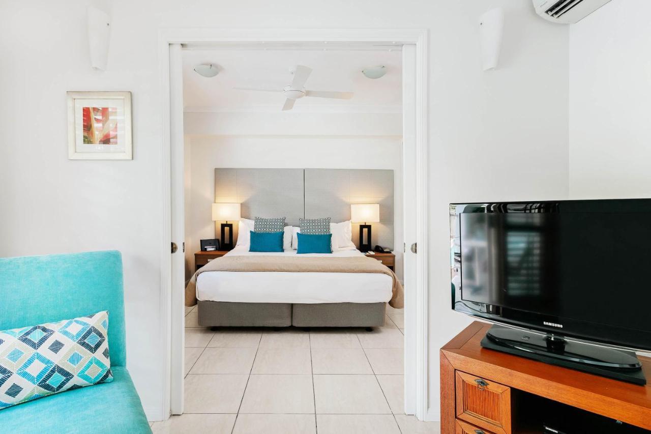 Aparthotel Mantra Aqueous On Port Port Douglas Exterior foto